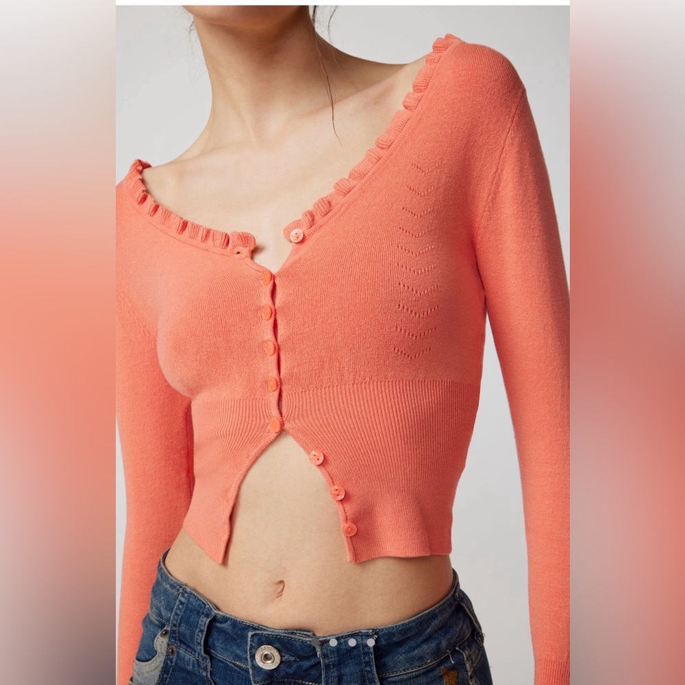 Cropped Coral Button-Front Knit Top